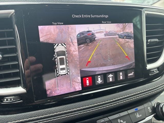 Chrysler Pacifica  2022