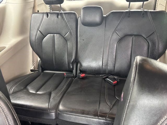 Chrysler Pacifica  2022