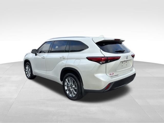 Toyota Highlander  2020