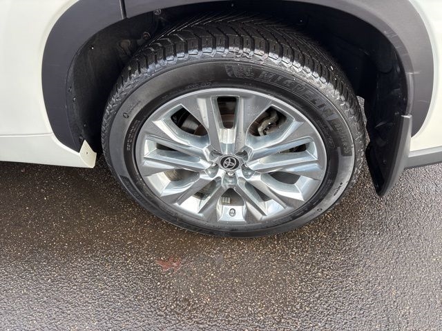 Toyota Highlander  2020