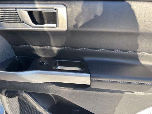 Ford Explorer XLT 4WD 2023