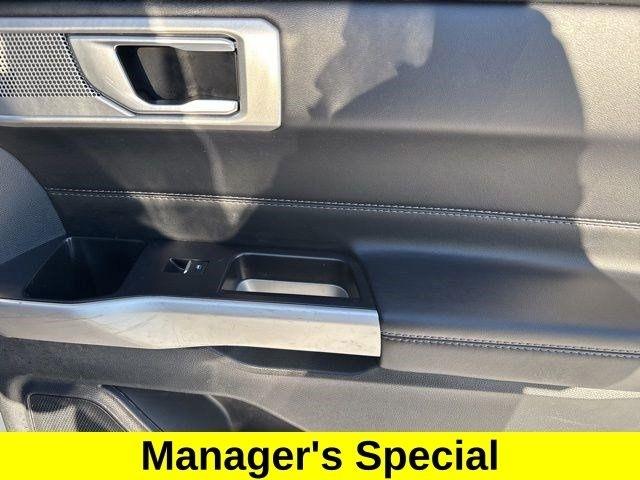 Ford Explorer XLT 4WD 2023