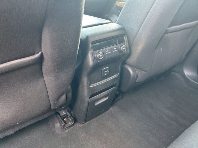 GMC Acadia SLE-1 AWD 2017