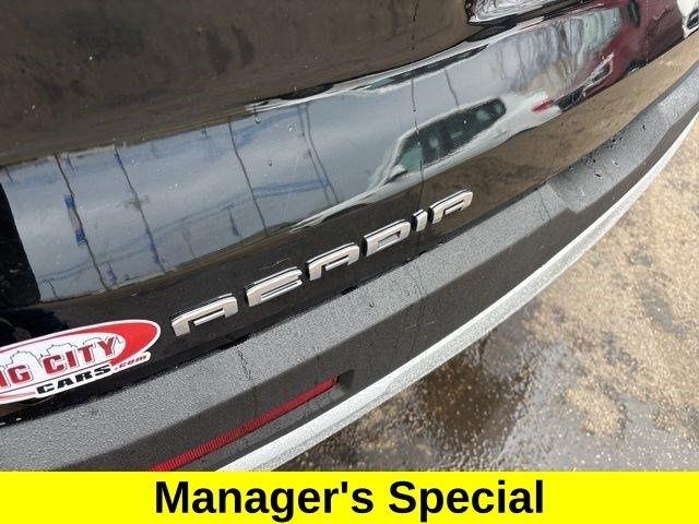 GMC Acadia SLE AWD 2023