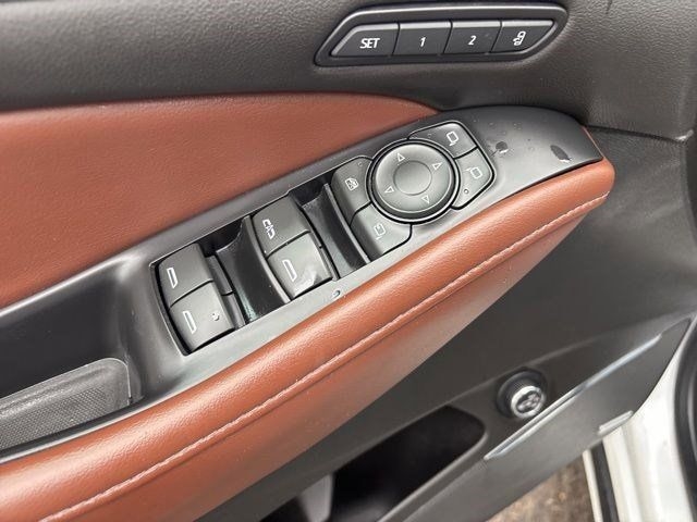 Buick Enclave Avenir AWD 2021