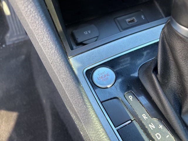 Volkswagen Passat  2020