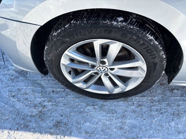 Volkswagen Passat  2020