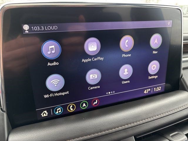 Chevrolet Suburban  2021