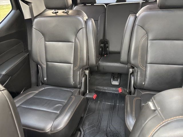 Chevrolet Traverse  2021