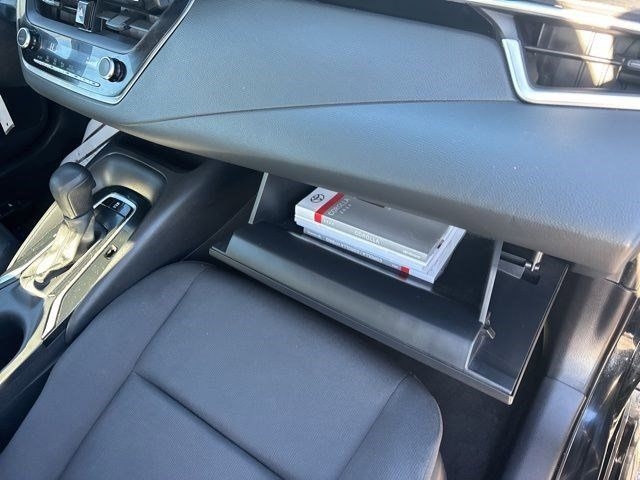 Toyota Corolla LE 2024