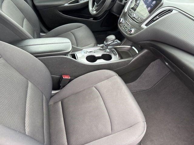 Chevrolet Malibu  2023