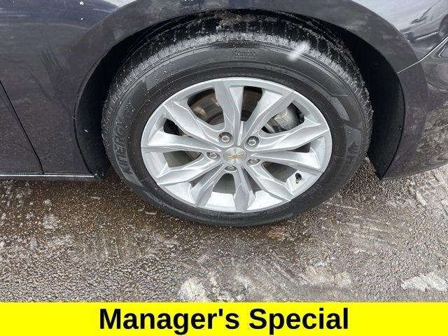 Chevrolet Malibu  2023