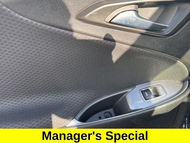 Chevrolet Malibu  2023