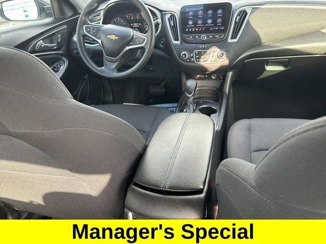 Chevrolet Malibu  2023