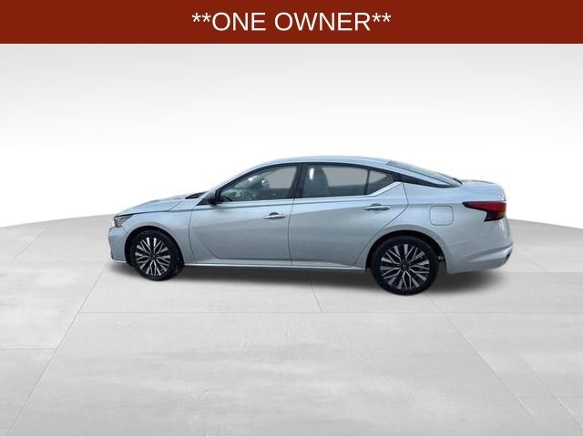 Nissan Altima 2.5 SV 2024