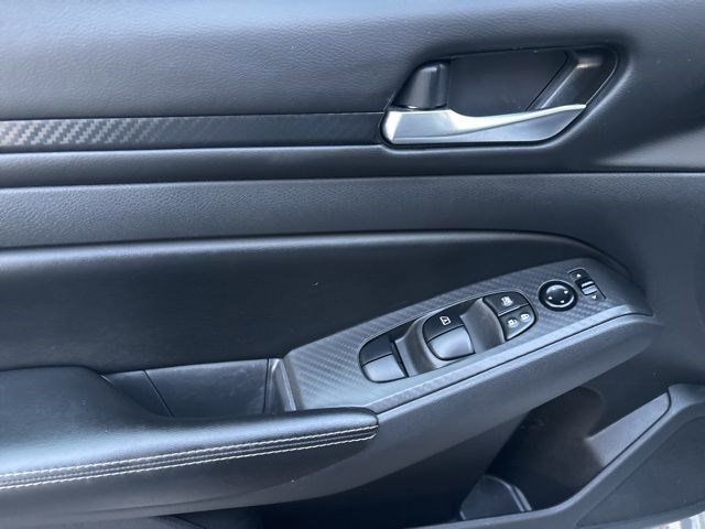 Nissan Altima 2.5 SV 2024