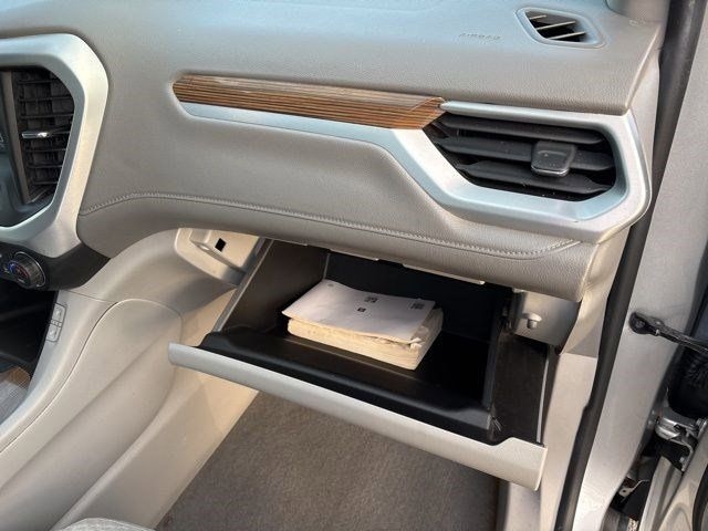 GMC Acadia SLE-2 AWD 2017