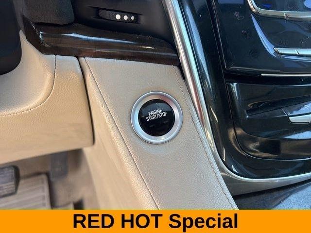Cadillac Escalade ESV 4WD 4dr Luxury 2018