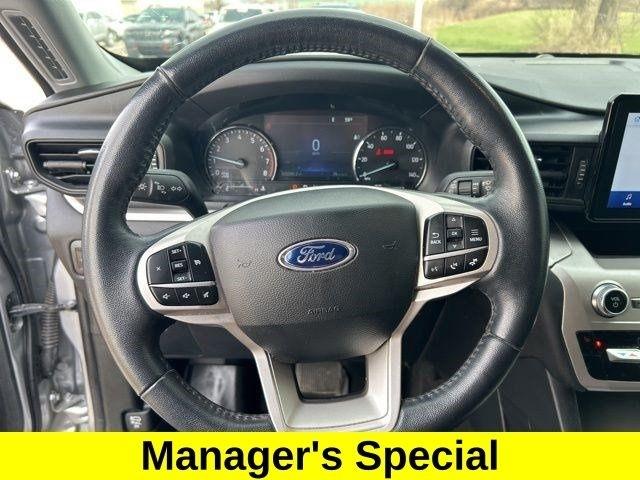 Ford Explorer XLT 2022