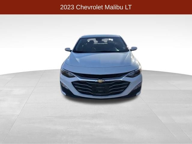 Chevrolet Malibu  2023