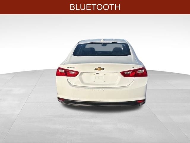 Chevrolet Malibu  2023