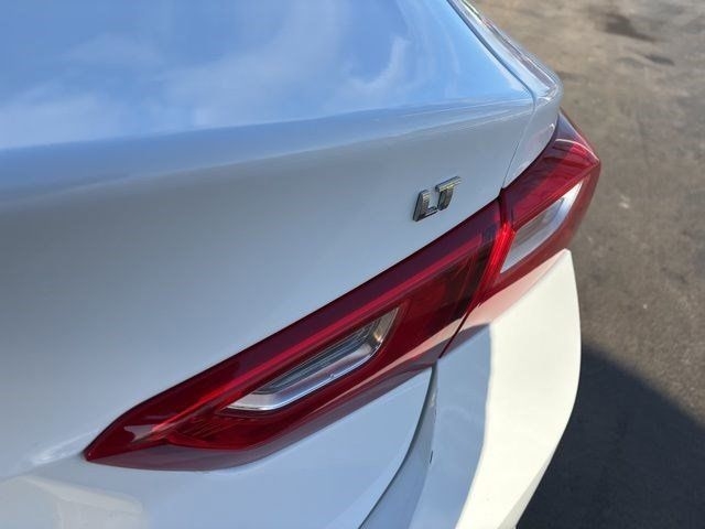 Chevrolet Malibu  2023