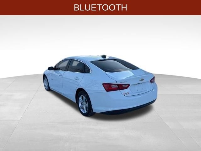 Chevrolet Malibu  2022
