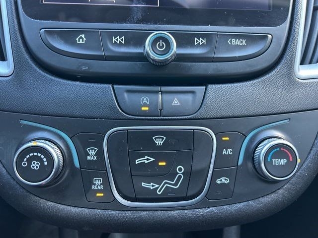 Chevrolet Malibu  2022