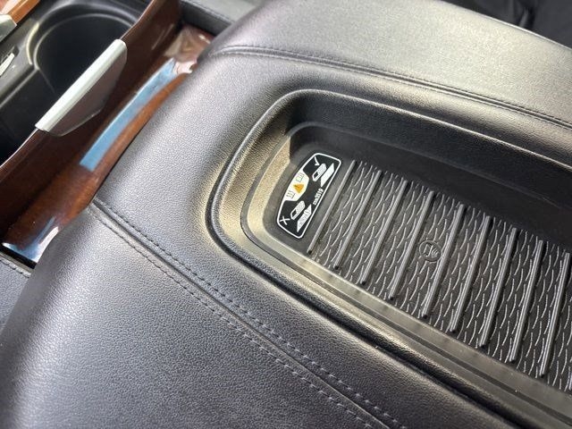 Cadillac Escalade ESV  2019