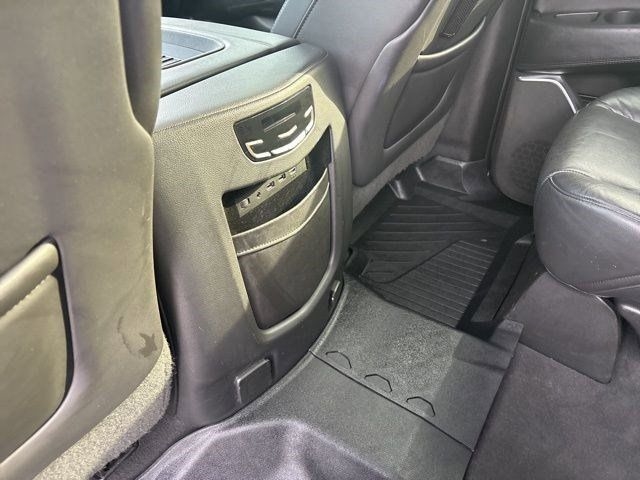 Cadillac Escalade ESV  2019