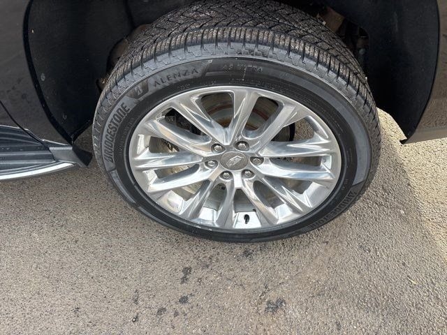 Cadillac Escalade ESV  2019