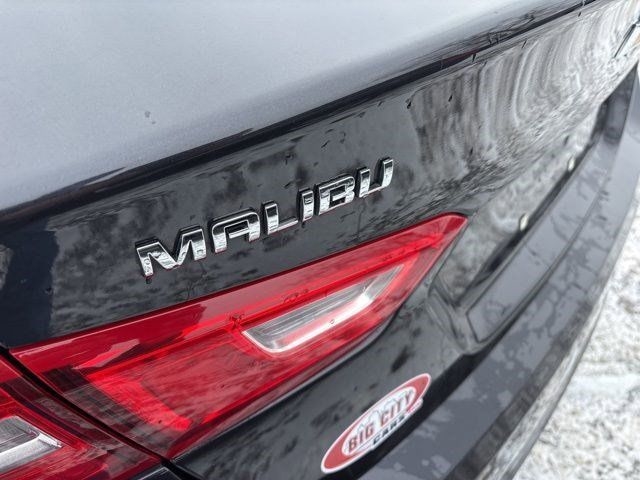 Chevrolet Malibu  2023