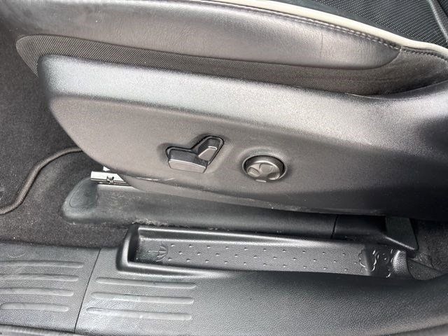 Chrysler Pacifica Limited 2025