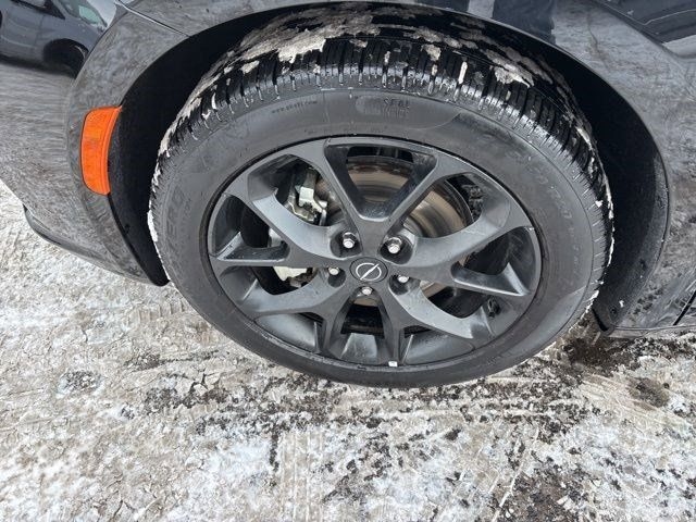 Chrysler Pacifica Limited 2025