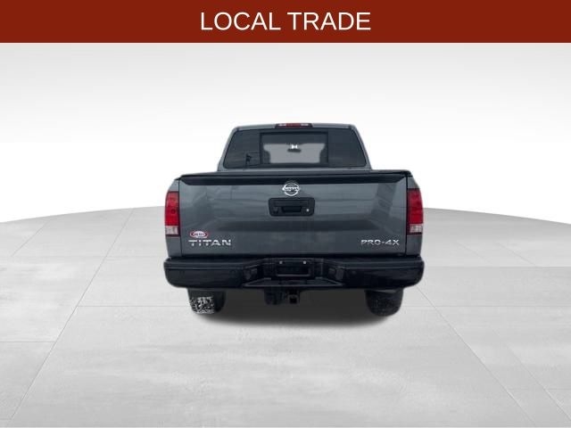 Nissan Titan PRO-4X Crew Cab 4WD 2014