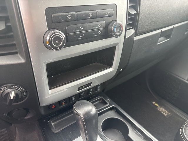 Nissan Titan PRO-4X Crew Cab 4WD 2014