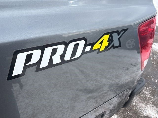 Nissan Titan PRO-4X Crew Cab 4WD 2014