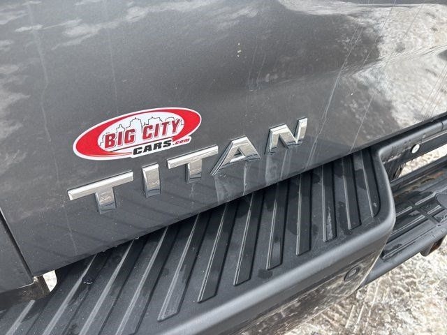 Nissan Titan PRO-4X Crew Cab 4WD 2014