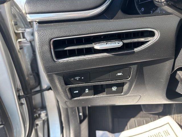 Hyundai Sonata SEL 2020