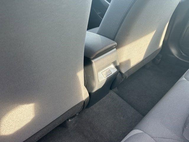 Toyota Corolla LE 2024