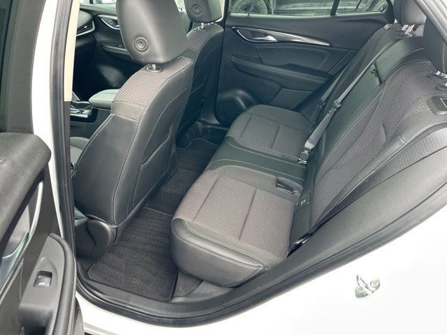 Buick Envision Preferred 2022