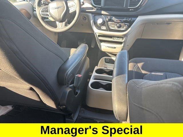 Chrysler Voyager LX 2023