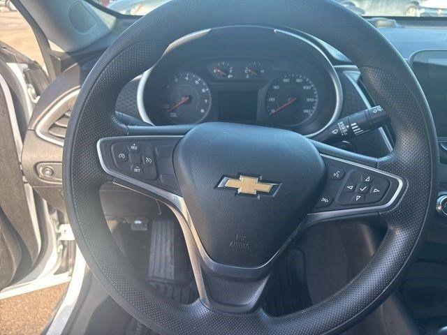 Chevrolet Malibu  2022