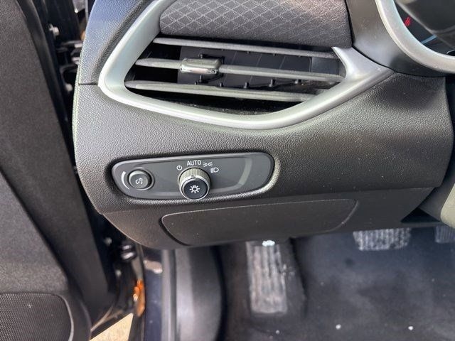 Chevrolet Malibu  2023