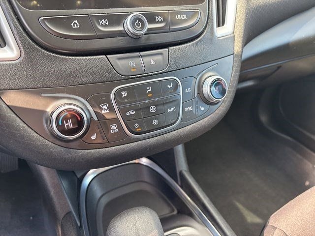 Chevrolet Malibu  2023