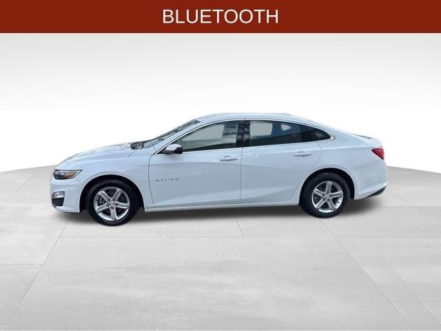 Chevrolet Malibu  2023