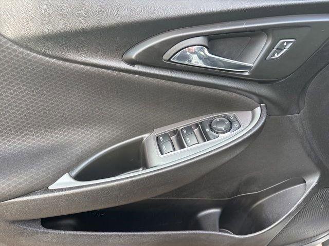 Chevrolet Malibu  2023