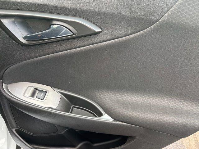 Chevrolet Malibu  2023