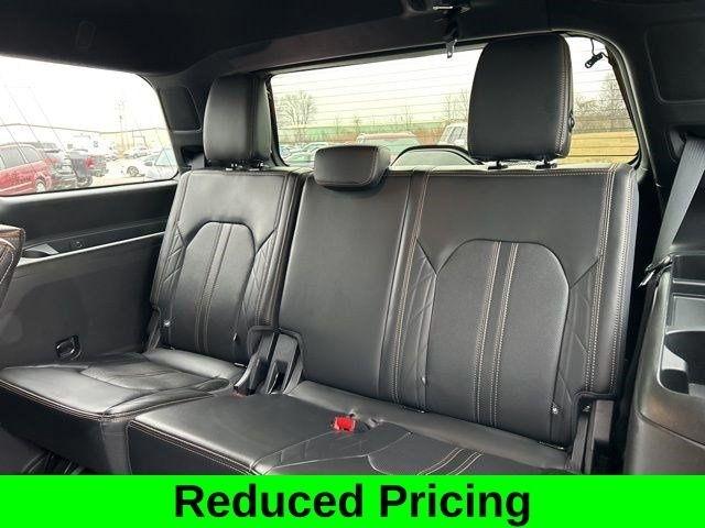 Ford Expedition Platinum 4WD 2023