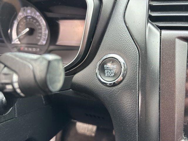 Ford Fusion Titanium AWD 2020